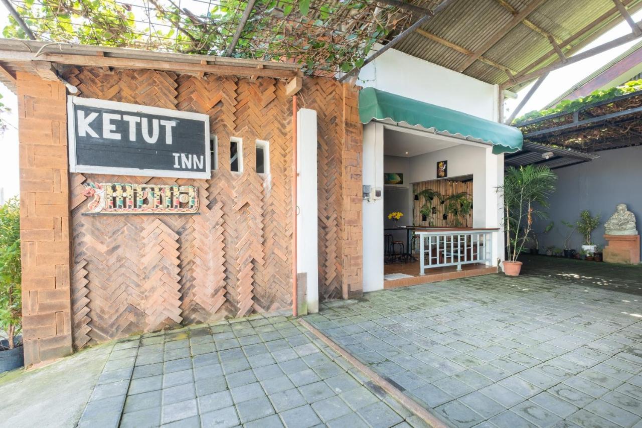 Oyo 3775 Ketut Inn Pesanggaran Buitenkant foto